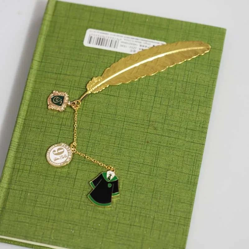 Marque-Page Métal Plume d'Or du Vif d'Or Harry Potter Collection